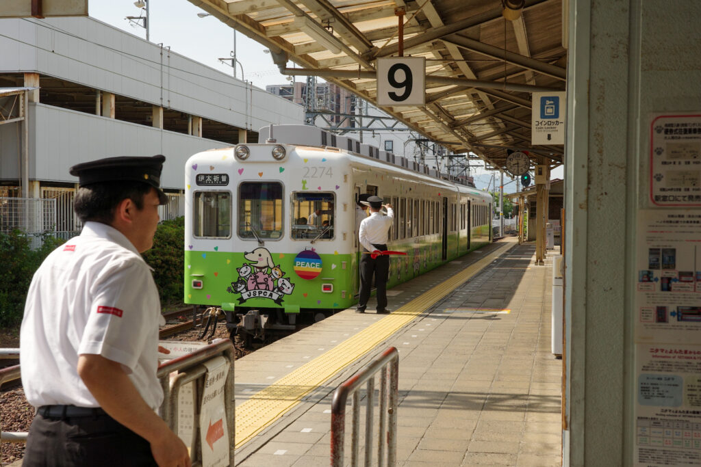 わかやま鐡道貴志川線　和歌山駅　ラッピング車両