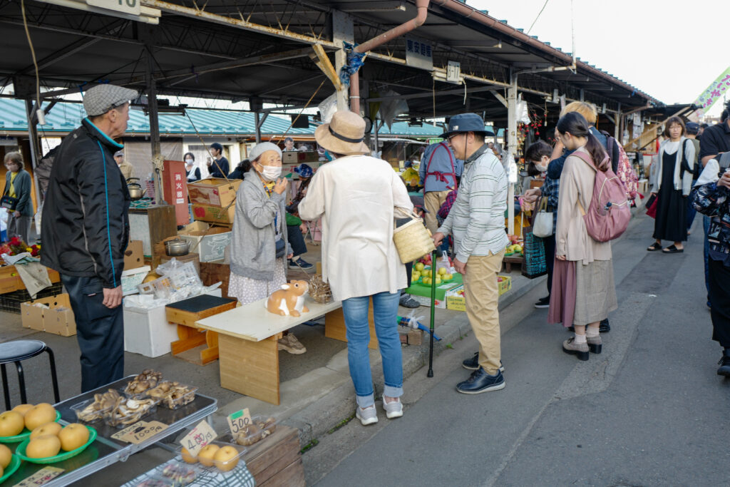 岩手2泊3日、神子田朝市