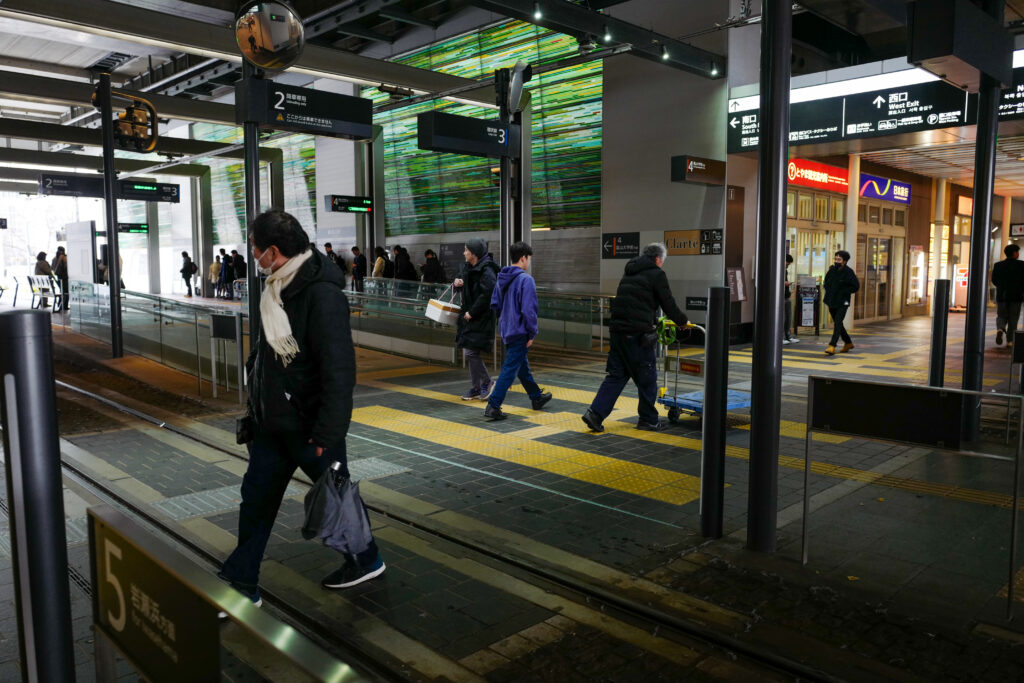 富山駅